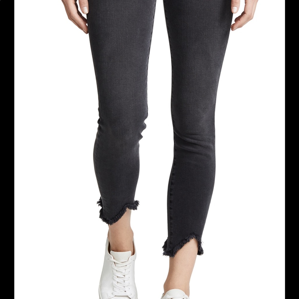 Frame black cropped jeans